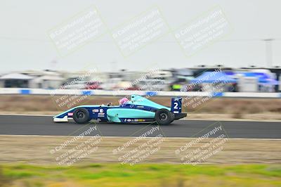 media/Jan-26-2025-CalClub SCCA (Sun) [[cfcea7df88]]/Group 2/Race/